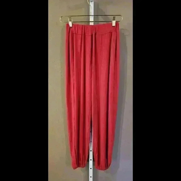 Comfortable Stretchy Red Lounge Pants - Picture 1 of 7